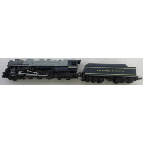 22 - Five boxed N gauge American steam locomotive models from Spectrum, Con-cor (The Rail Baron Collectio... 