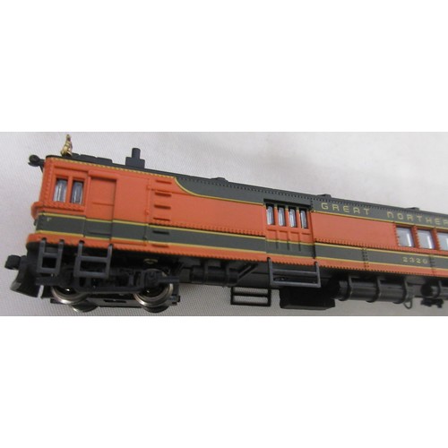 23 - Five boxed Bachmann Spectrum 
