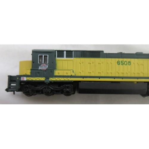 23 - Five boxed Bachmann Spectrum 