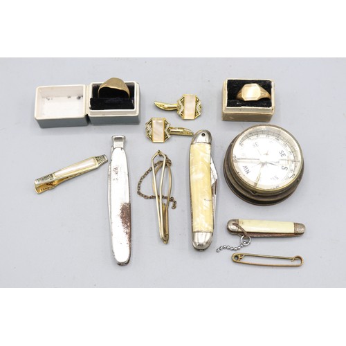 51 - Two 9ct gold signet rings, shanks stamped .375, gross weight 6.1g; brass military type compass with ... 
