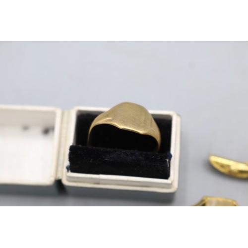 51 - Two 9ct gold signet rings, shanks stamped .375, gross weight 6.1g; brass military type compass with ... 