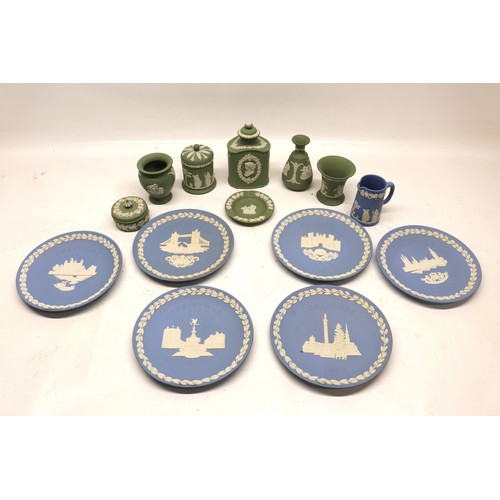 825 - Collection of Wedgwood Jasperware; three green vases, max H13cm; trinket box; Christmas plates from ... 