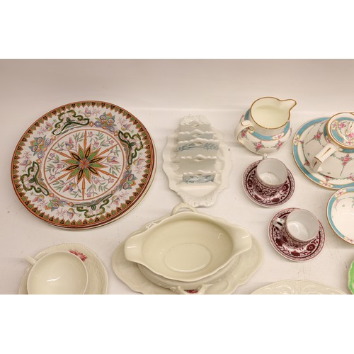 827 - Collection of tea sets; incl. Rosenthal Sanssouci pink roses dinner plates x4, saucers x4, soup dish... 