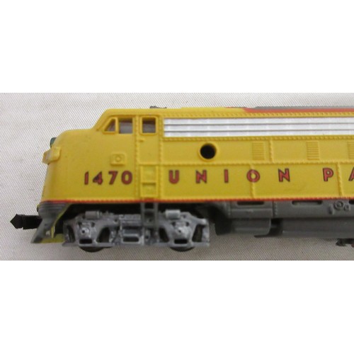 31 - N gauge metal USRA 4-6-2 Pacific 'Baltimore & Ohio' steam locomotive by Model power, also incl. Norf... 