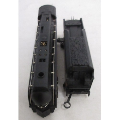 31 - N gauge metal USRA 4-6-2 Pacific 'Baltimore & Ohio' steam locomotive by Model power, also incl. Norf... 