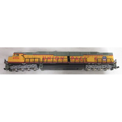 33 - Eight boxed N gauge steam locomotive models from Bachmann incl. Overland 4-8-4 & tender, models in v... 