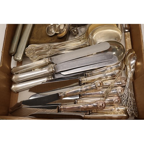 329 - Collection of silver plate & metal items comprising Art Nouveau chased brass jewellery trinket chest... 