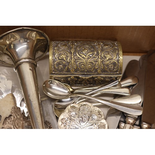 329 - Collection of silver plate & metal items comprising Art Nouveau chased brass jewellery trinket chest... 