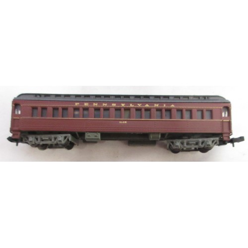 38 - Assorted collection of boxed N gauge railway coaches mostly from Rivarossi and Con-Cor, examples inc... 