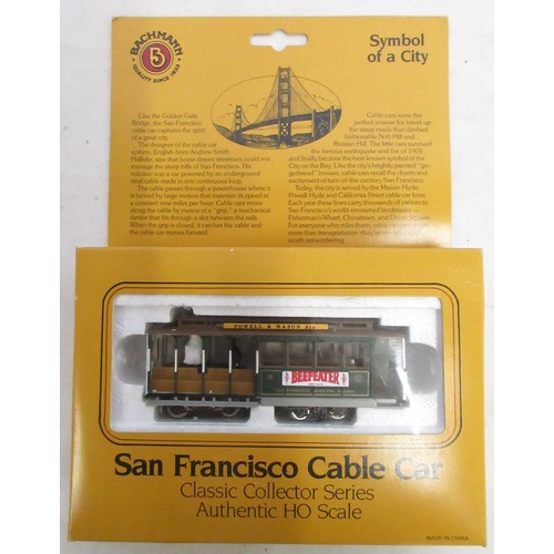 42 - Assorted collection of mostly boxed American N gauge rolling stock from Bachmann (1860 Old Timers), ... 