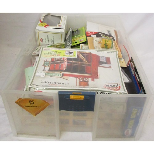 47 - Collection of mostly N gauge model railway accessories in storage drawers to incl. Model Power track... 