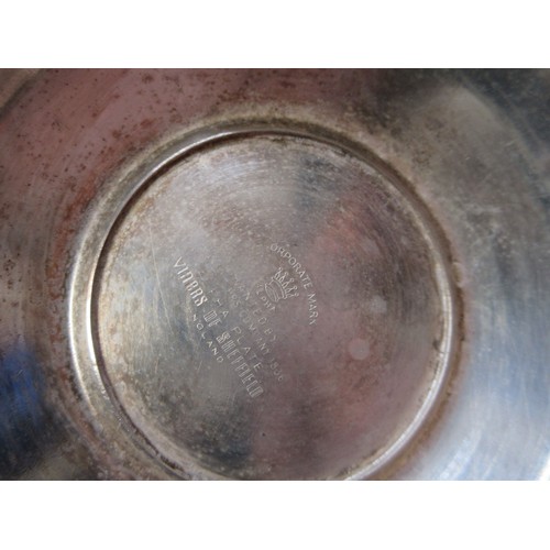 922 - A good collection of silverplated wares incl. Atkin Bros Sheffield coffee pot, James Pinder & Co She... 