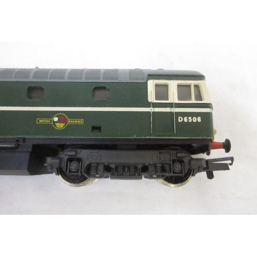 Six OO gauge Class 56 diesel locomotives in various liveries, by ...