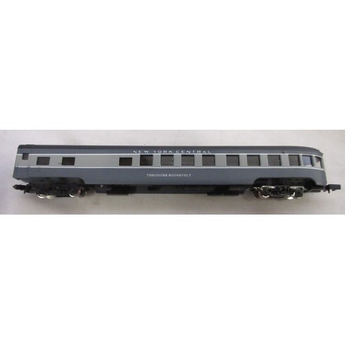 40 - Assorted collection of boxed N gauge railway coaches mostly from Rivarossi and Con-Cor, some Bachman... 