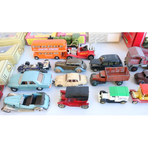 Mixed collection of boxed and unboxed car and vehicle models, various ...