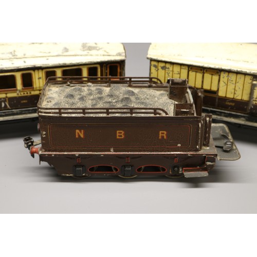 20 - Extremely rare and unique pre-war tin plate Marklin Gauge 1 clockwork 4-4-2 Atlantic Locomotive and ... 