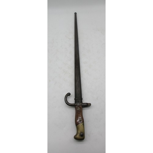 Lot 52        