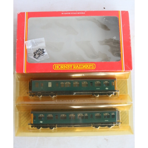 34 - Collection of OO gauge railway models to include a still sealed Lima twin pack Class 31 Langdale Spe... 