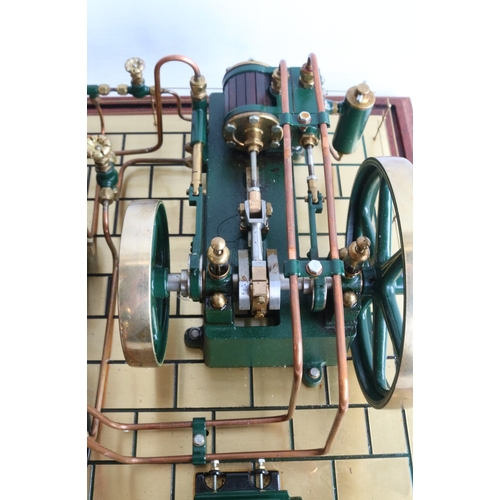 7 - Maxwell Hemmens gas powered live steam 'Mill Engine Plant' model No 10 in superb condition, complete... 
