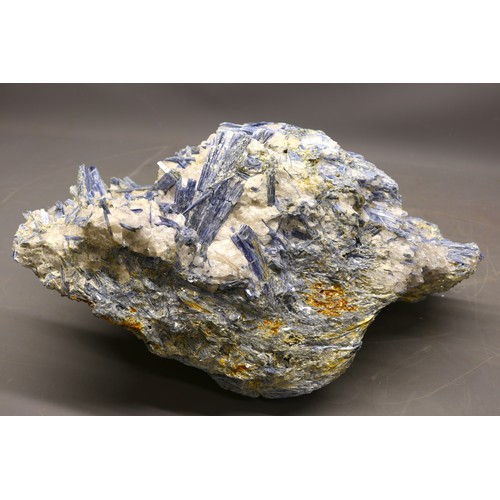 Lot 1038      