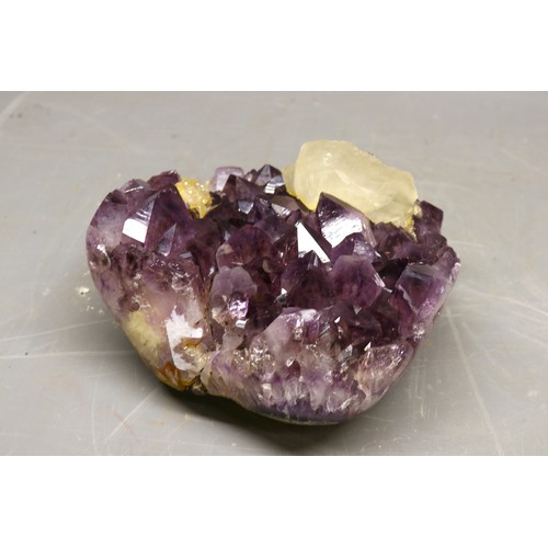 Lot 1047      