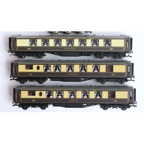 1 - Hornby OO gauge R1038 'Orient Express' train set with BR lined green 4-6-2 United States Lines Merch... 