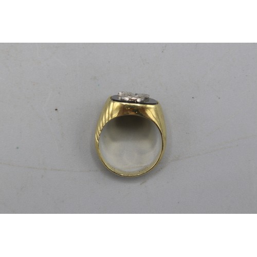 13 - Stamped 14ct yellow gold 'R' head onyx signet ring, comprised of a white gold 'R' relief head pavé-s... 