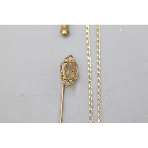 36 - Mixed lot of 9ct yellow gold comprised of a CZ heart pendant on stamped 9ct yellow gold chain, a 9ct... 