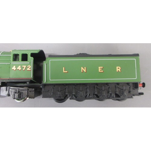 10E - Two Hornby OO gauge Electric Train Sets (both in R824-9140 00-510 boxes) 1x comprising of LNER Class... 