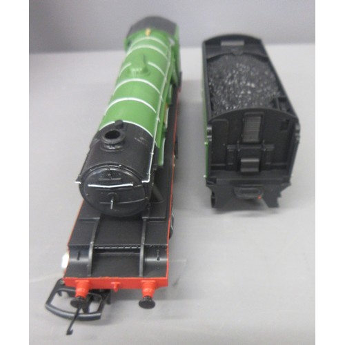 10E - Two Hornby OO gauge Electric Train Sets (both in R824-9140 00-510 boxes) 1x comprising of LNER Class... 
