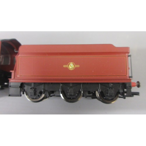 10C - Hornby R.1025 'Hogwarts Express' Electric train set, from Harry Potter and The Philosopher's Stone c... 