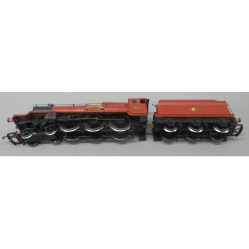 10C - Hornby R.1025 'Hogwarts Express' Electric train set, from Harry Potter and The Philosopher's Stone c... 