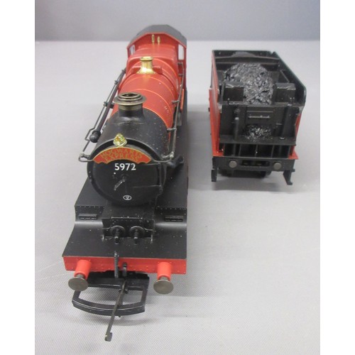 10C - Hornby R.1025 'Hogwarts Express' Electric train set, from Harry Potter and The Philosopher's Stone c... 