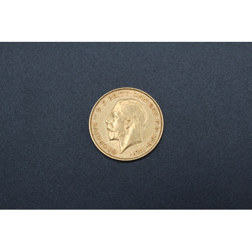 20 - George V (1910-1936) 1913 Half-Sovereign
Bradleys shipping £22.00 plus vat (UK Only)