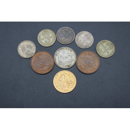 19 - George V (1910-1936) 1912 Half-Sovereign and small collection of coins to in 5 silver 3ds, Australia... 