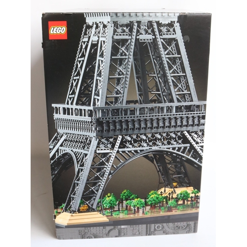  Previously built Lego 10307 Eiffel Tower, set has been partially dismantled but did originally appea... 