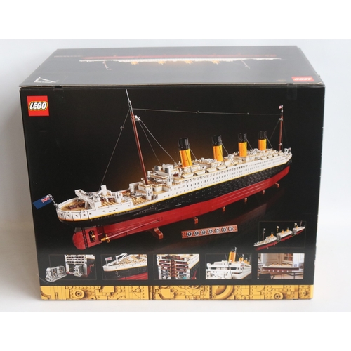  Built Lego 10294 Titanic in excellent condition with good condition box and instruction manuals (som... 