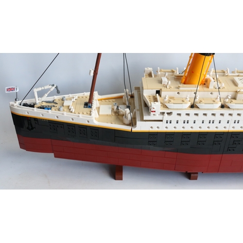  Built Lego 10294 Titanic in excellent condition with good condition box and instruction manuals (som... 