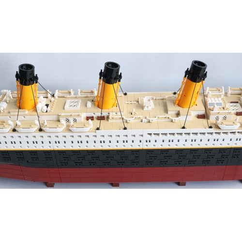 Built Lego 10294 Titanic in excellent condition with good condition box and instruction manuals (som... 