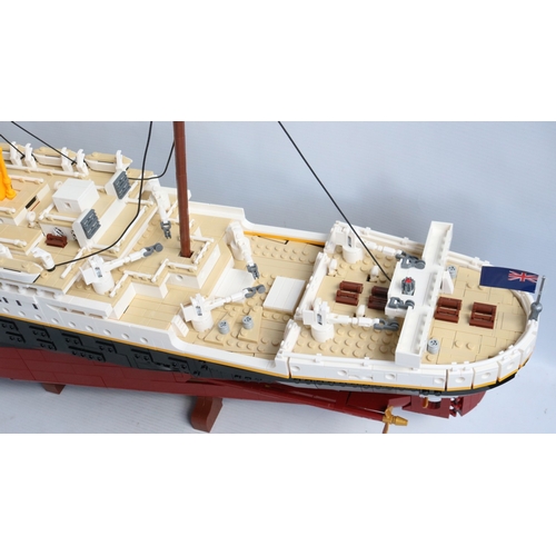  Built Lego 10294 Titanic in excellent condition with good condition box and instruction manuals (som... 