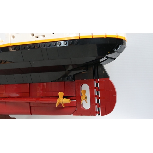  Built Lego 10294 Titanic in excellent condition with good condition box and instruction manuals (som... 