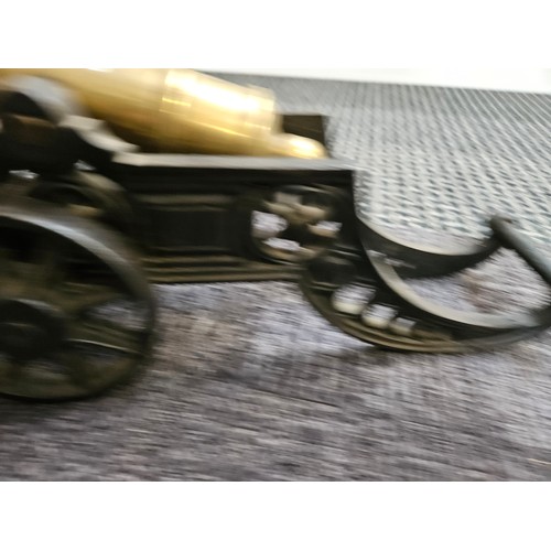 410 - 1 x Large brass cannon 

45cm total length x 21cm high