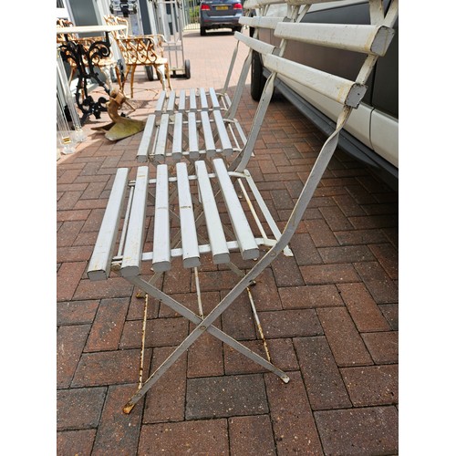 5 - Set of 3 white folding garden chairs