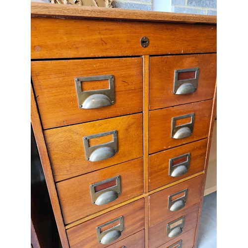 24 - Antique chest of drawers - Haberdashery/ Filing cabinet.
Pull out drawers with green baize to bases.