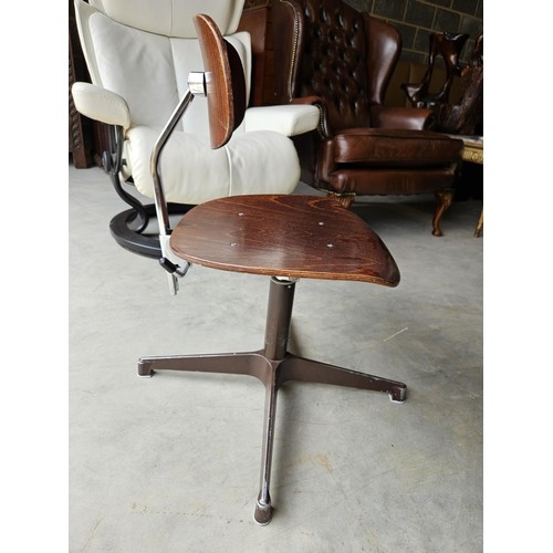 30 - Norwegian Stal & Stil bentwood workshop/ office chair swivel chair