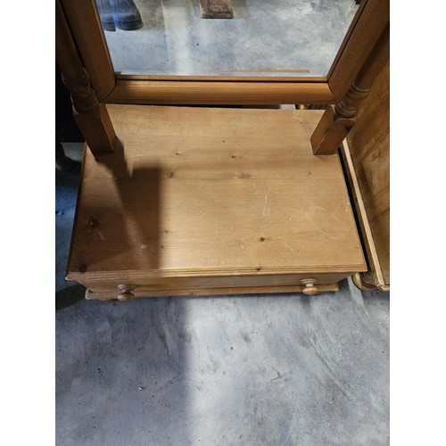 52 - Pine dressing mirror with beveled glass, on stand with drawer