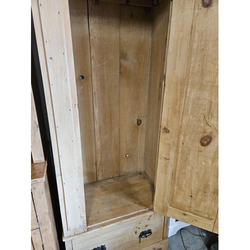 60 - Small antique pine wardrobe