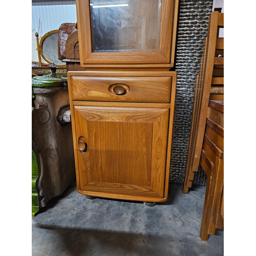 7 - Tall Ercol Windsor unit with glazed top