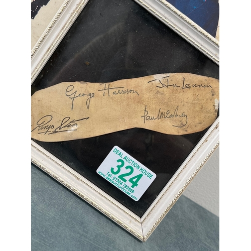 324 - The Beatles signature, George Harrison, John Lennon, Ringo Starr & Paul McCartney.
Unsure on authent... 