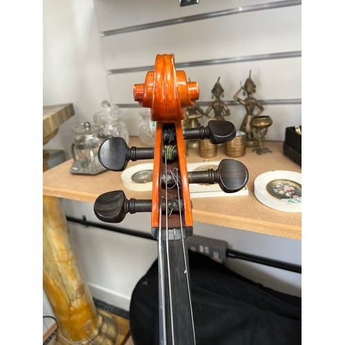 343 - 1/2 size cello with bow and case